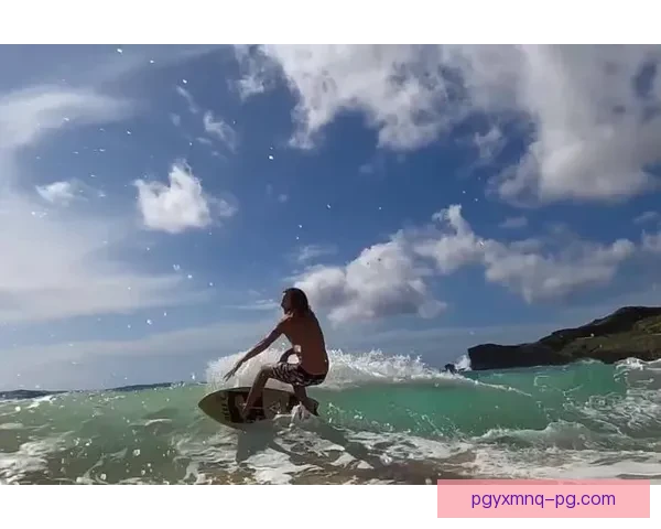 夏威夷冲浪比赛精彩回顾及冠军诞生情况 夏威夷冲浪比赛精彩回顾及冠军诞生情况