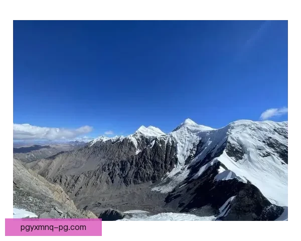 征服挑战：穿越山川，疾步冲刺